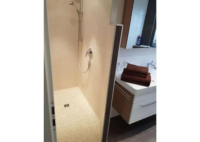 With 3 Bedrooms Дом отдыха *